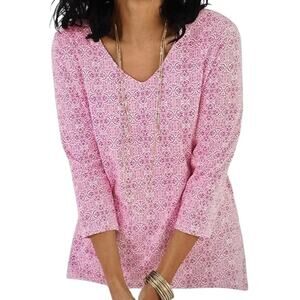 Chico's The Ultimate Tee Womens XL 3/4 Sleeve Shirt Medallion Long Tail Pink Top